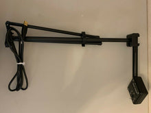 Load image into Gallery viewer, ABisee Zoom EX Low Vision Digital Laptop Magnifier OCR Reader Freedom Scientific